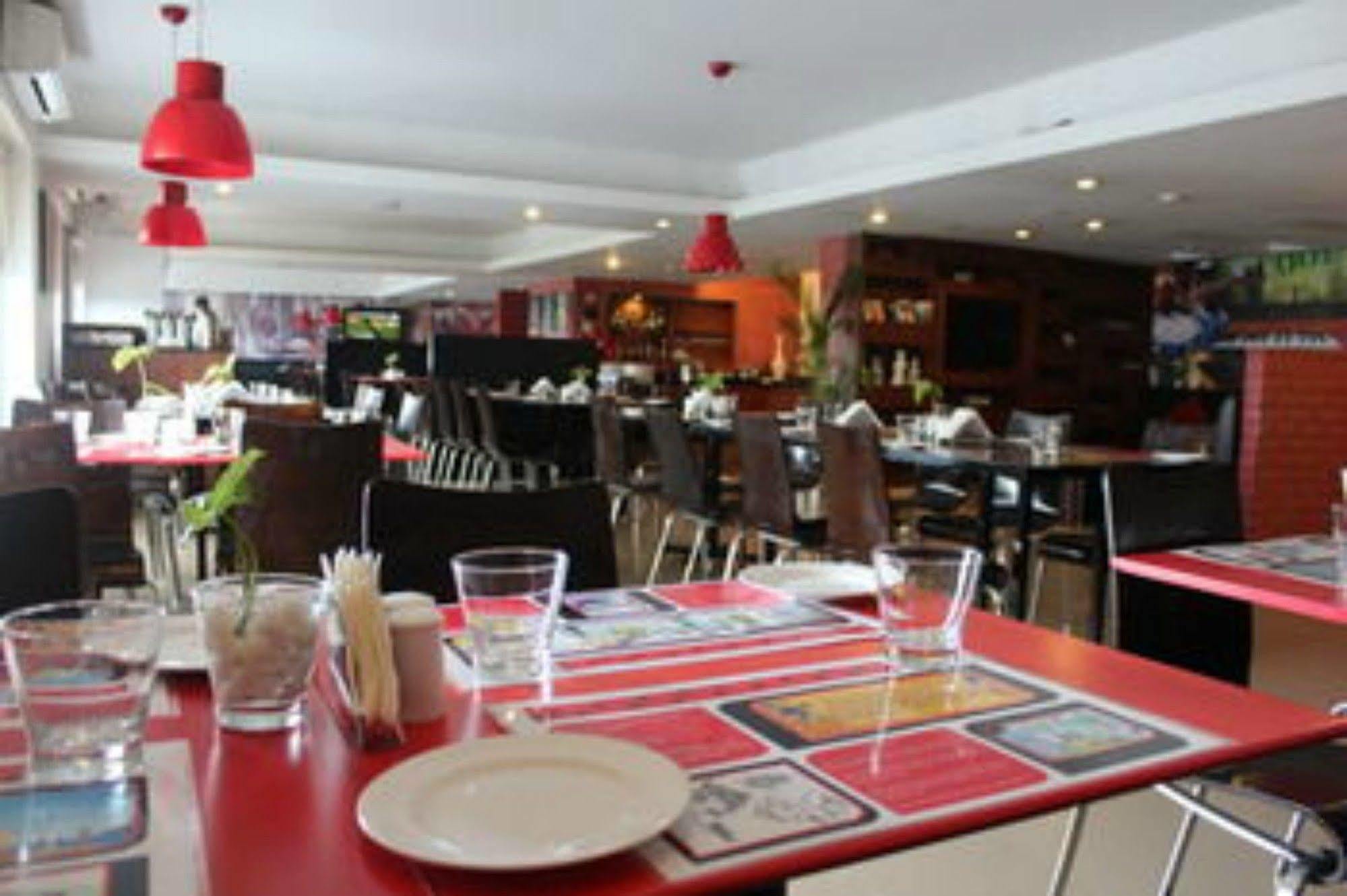 Red Fox By Lemon Tree Hotels, Jaipur Bagian luar foto